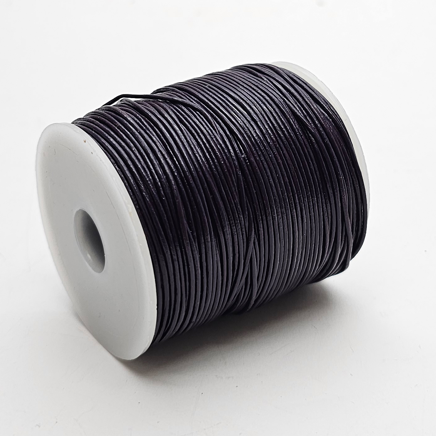 Lederschnur 1 mm in Aubergine - 100% Leder - vegetabil gegerbt