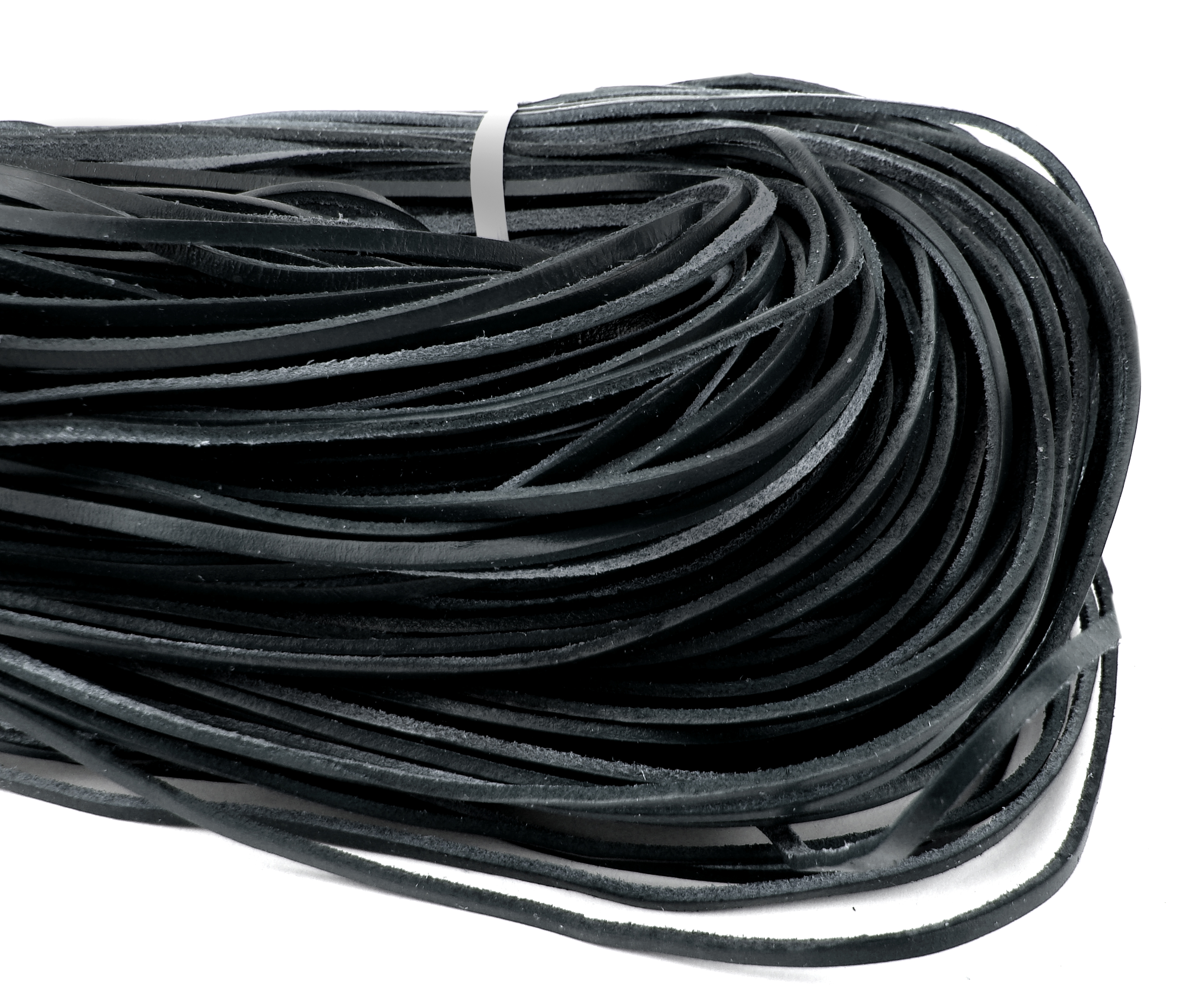 Lederband Flach Eckig 3 mm x 2 mm - Schwarz. Länge: 20 m