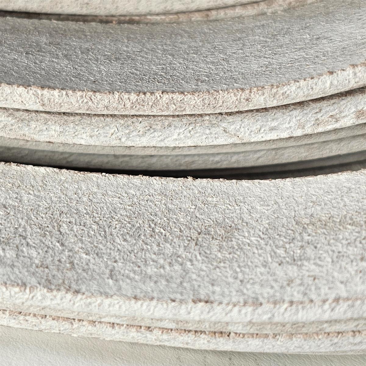 Lederband Flach 15 mm x 2,5 mm - Weiß. Länge: 25 m
