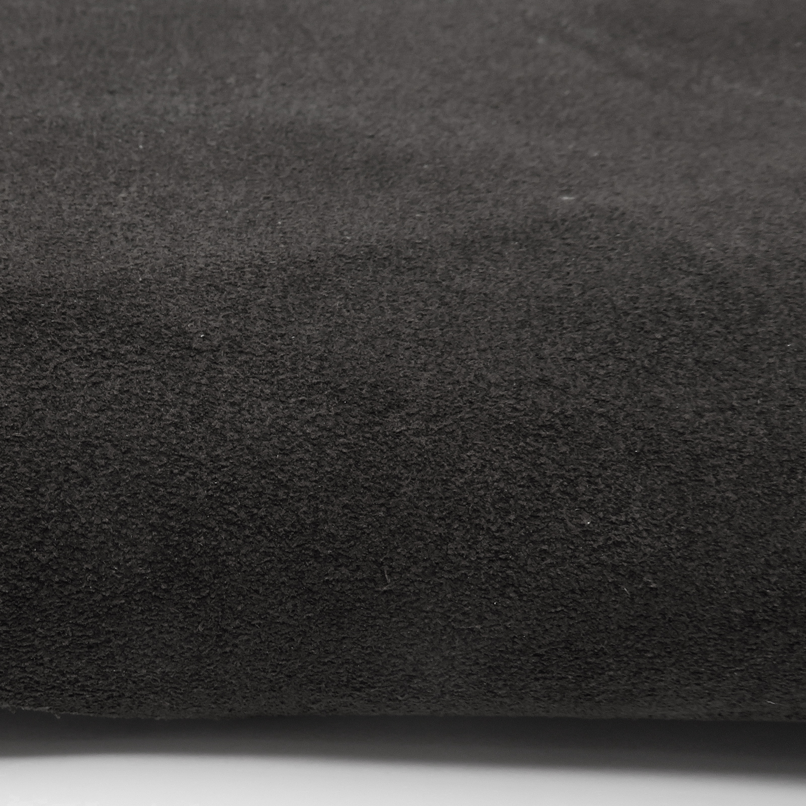 Lederhaut - Wildleder - echtes Büffelleder | Schwarz | Dicke: 1-1,2 mm | Größe: 1,46-1,50 m²