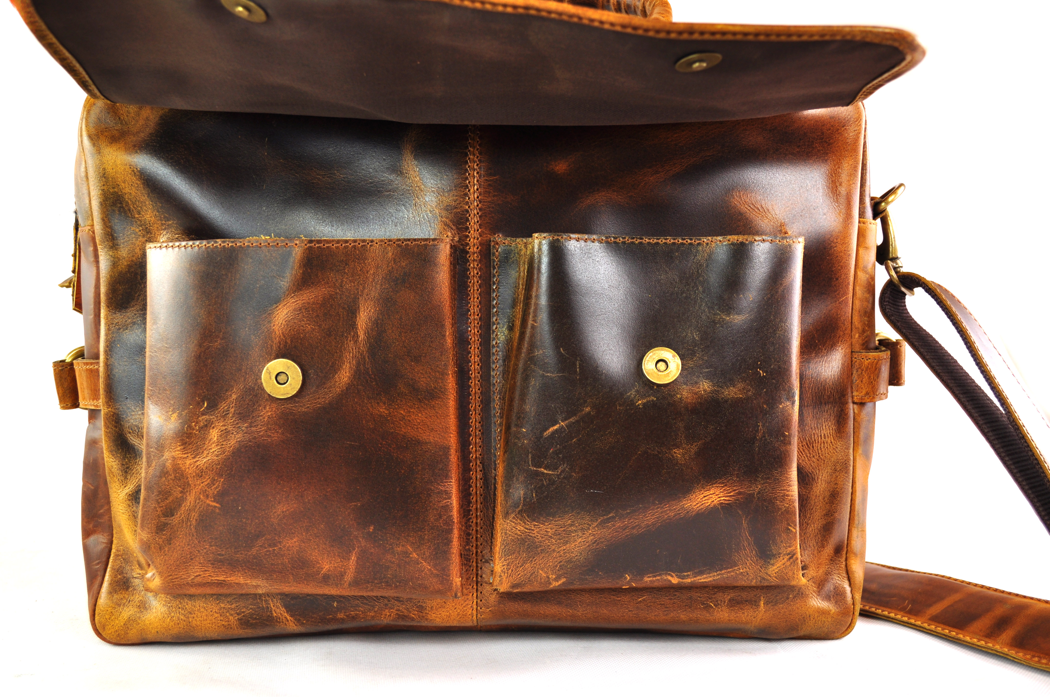 DSC_4017 Ledertasche – Shabby Antik Braun 40cm x 30cm x 13cm