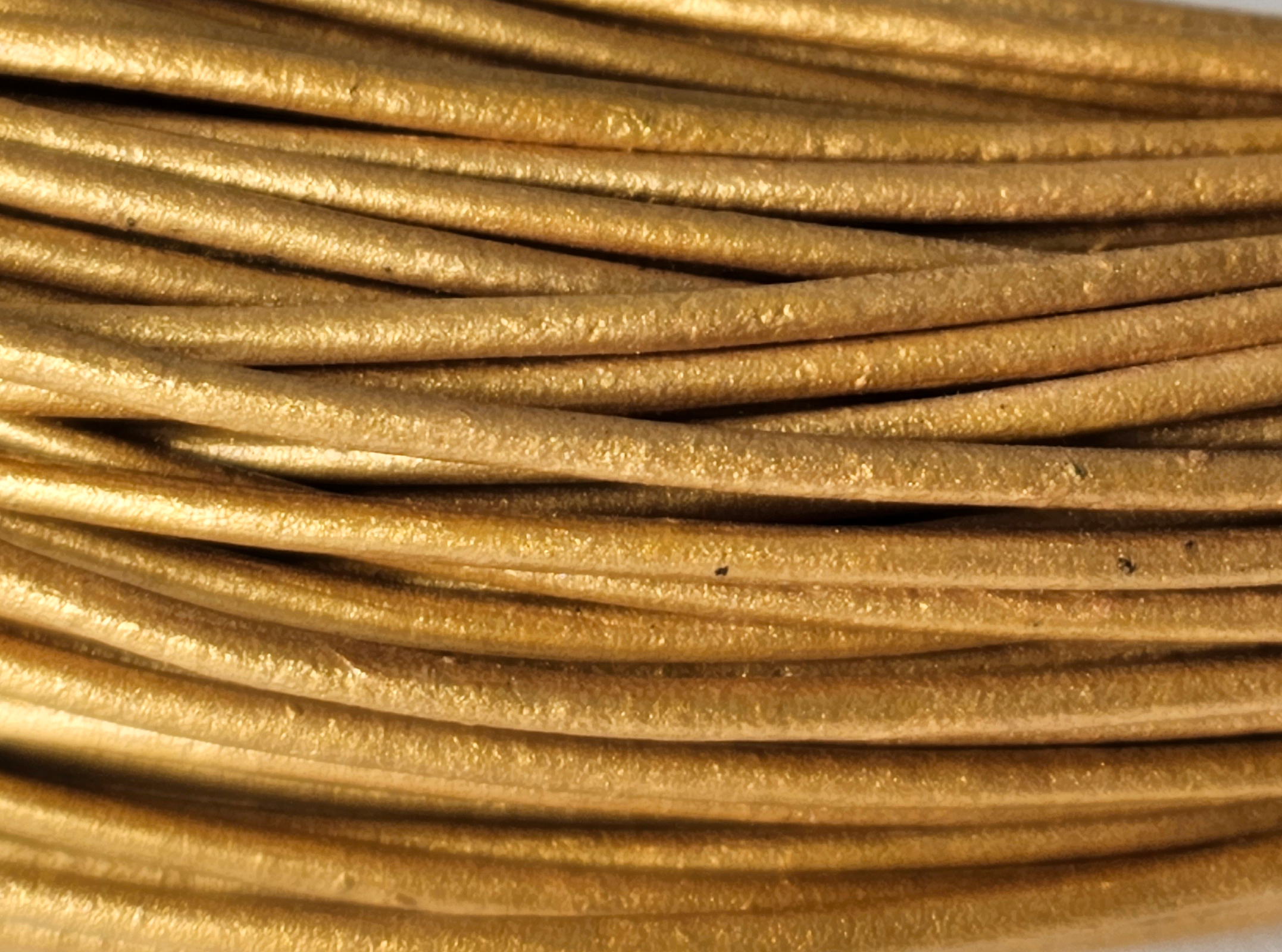 Lederschnur Rund 1,5 mm - Gold. Länge: 50 m
