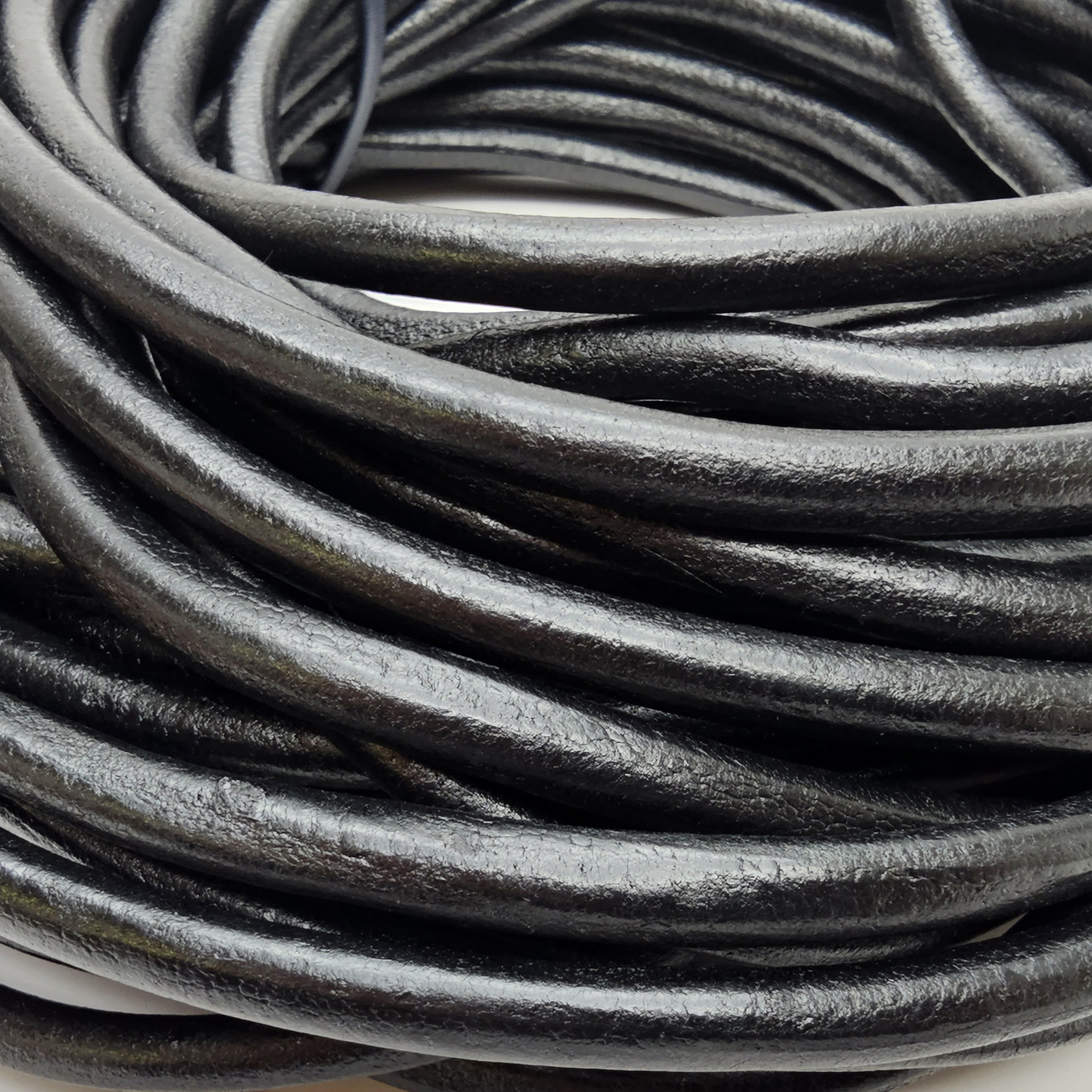 Lederschnur Rund 8 mm - Schwarz. Länge: 10 m
