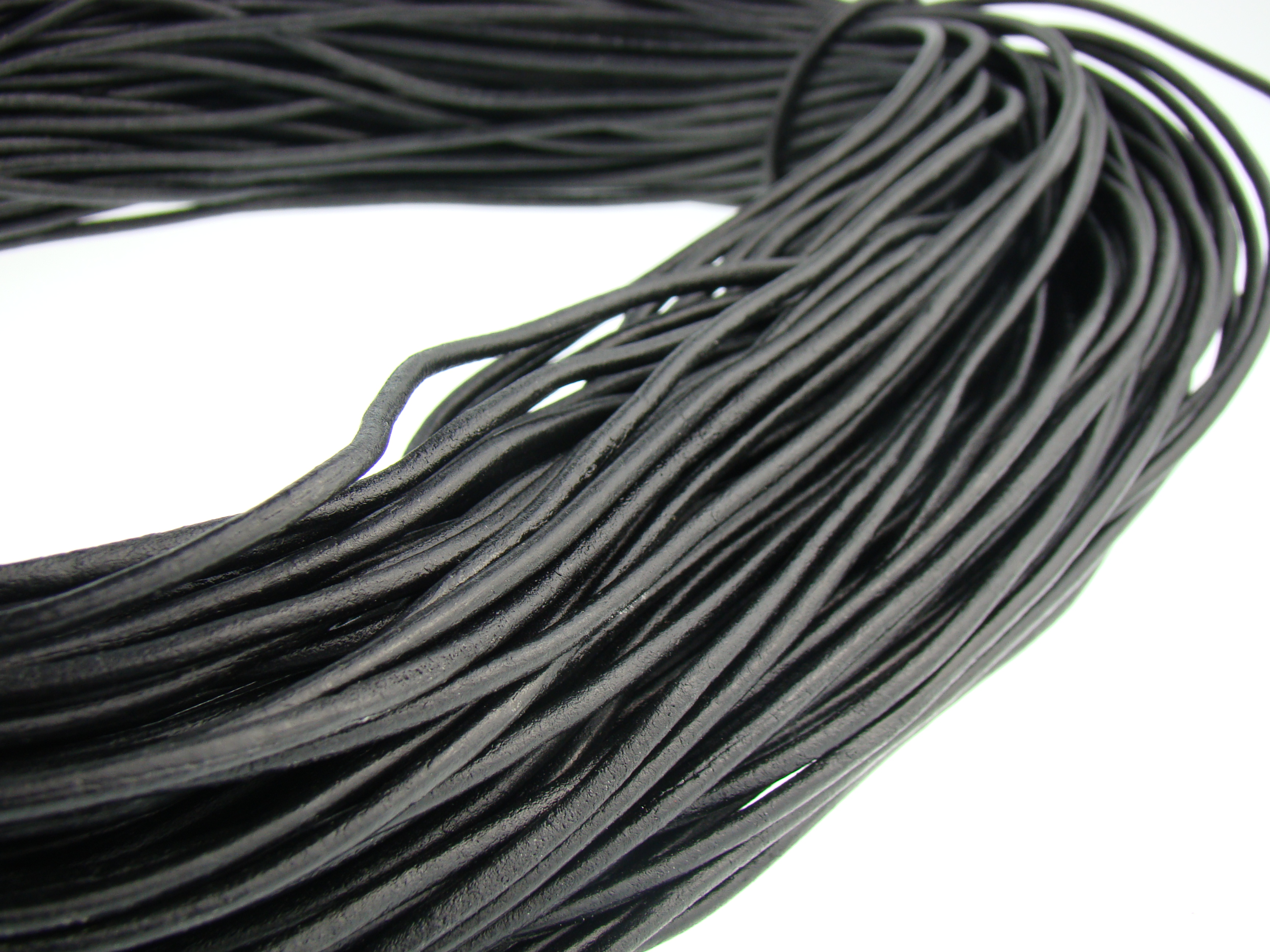 Lederschnur Rund 3 mm - Schwarz. Länge: 50 m