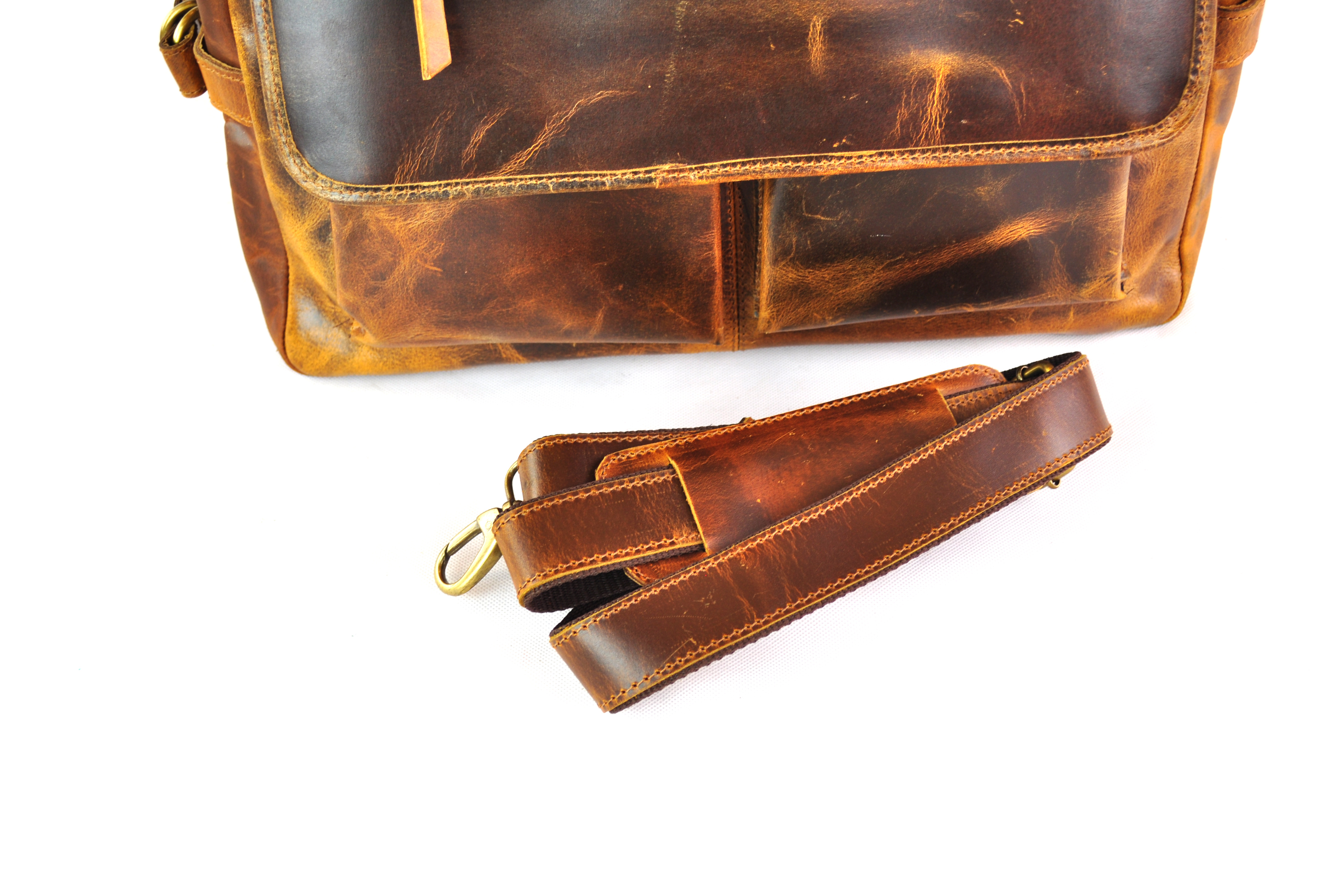DSC_3993 Ledertasche – Shabby Antik Braun 40cm x 30cm x 13cm