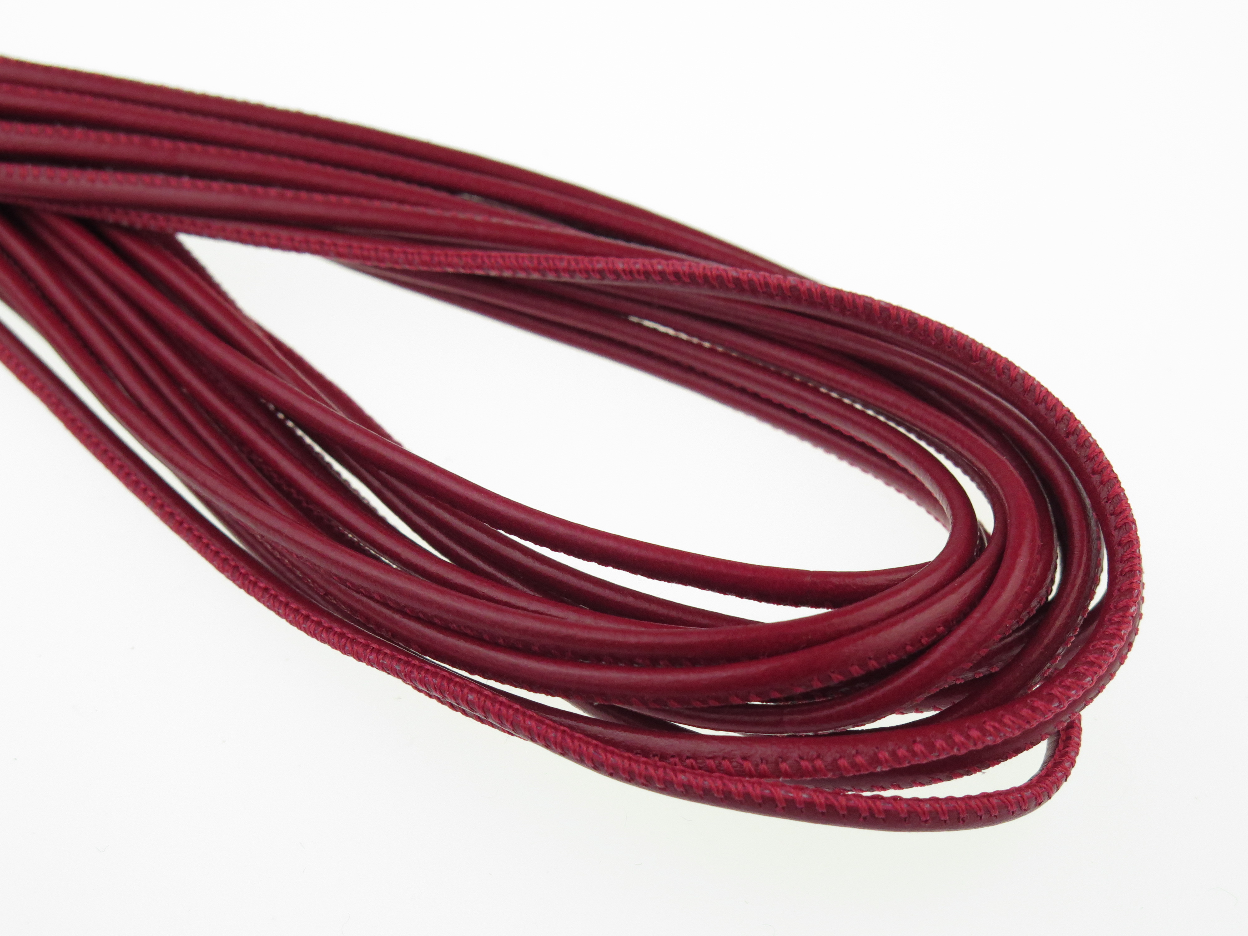 Lederschnur Rund gesäumt 2,5 mm - Rot. Länge: 5 m