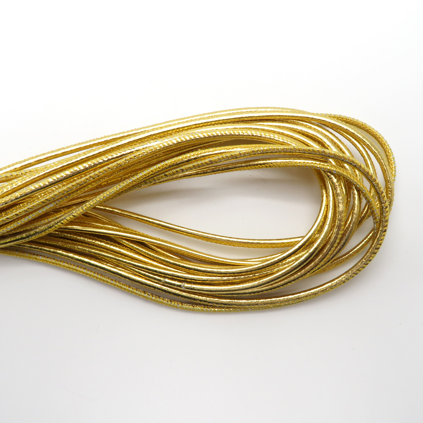 Lederschnur Rund gesäumt 2,5 mm - Gold. Länge: 5 m