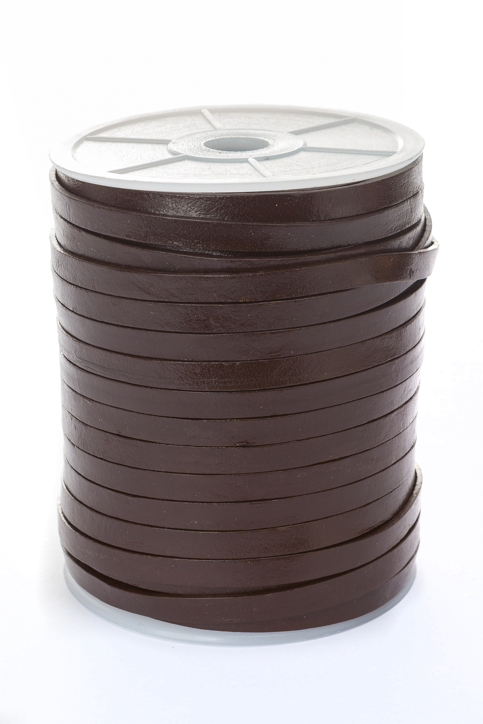 Lederband Flach 7 mm x 1,5 mm - Braun. Länge: 25 m auf Rolle