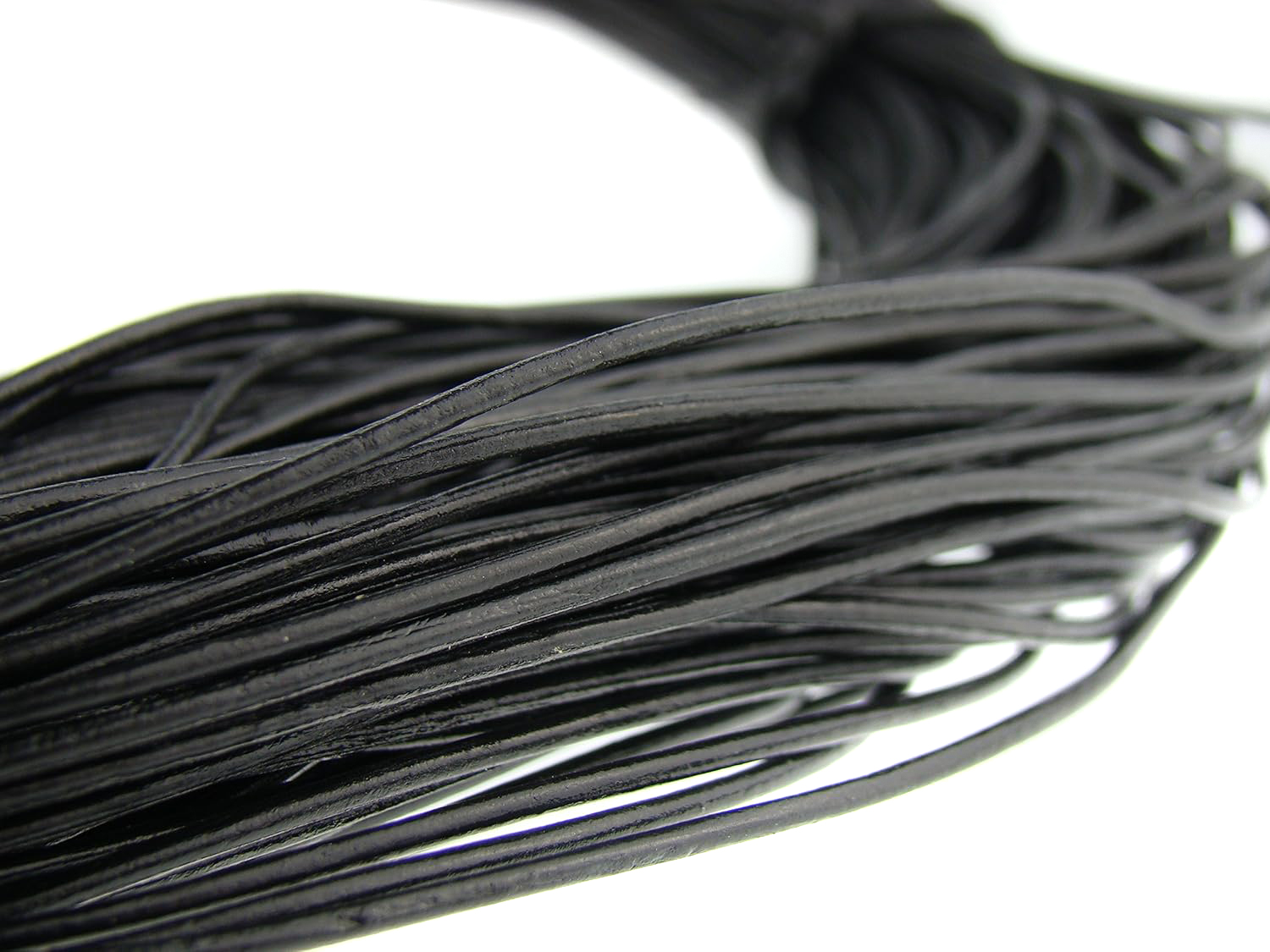 Lederschnur 1,5 mm in Schwarz