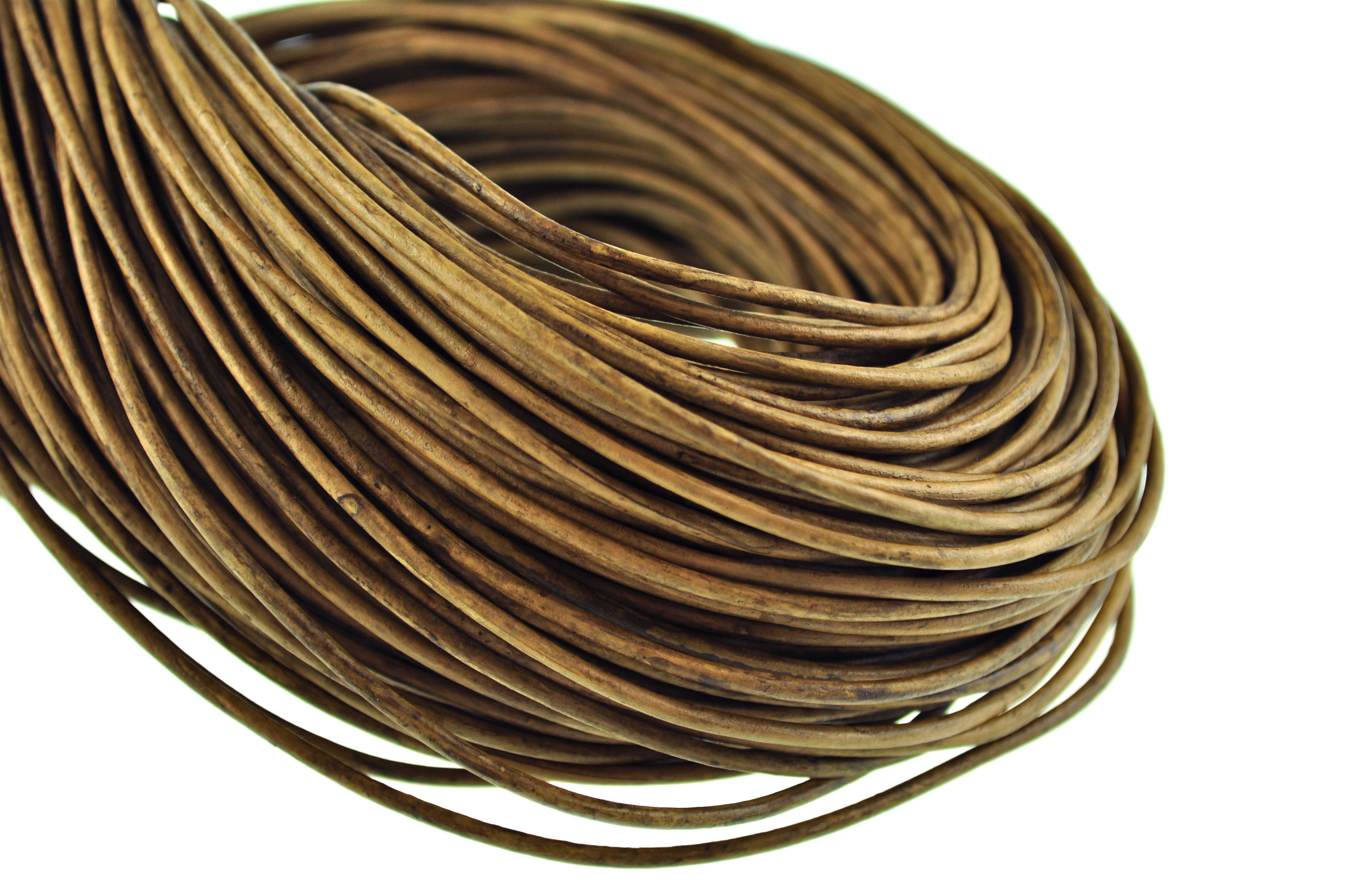 Lederschnur Rund 2 mm - Mesh Erdnussbraun. Länge: 2 m