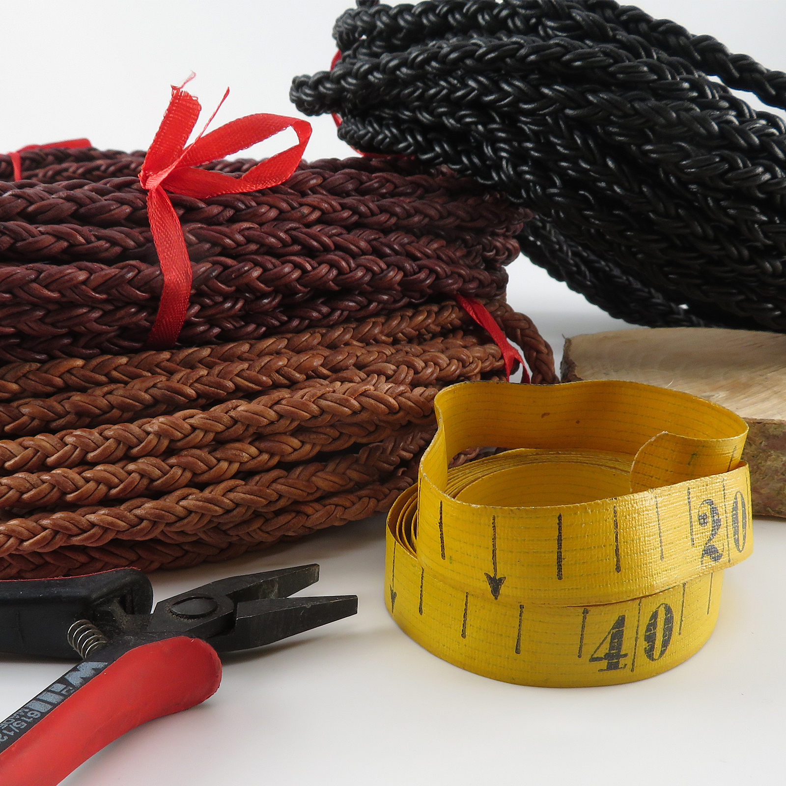 Lederschnur geflochten 7 mm - Schwarz. Länge: 5 m
