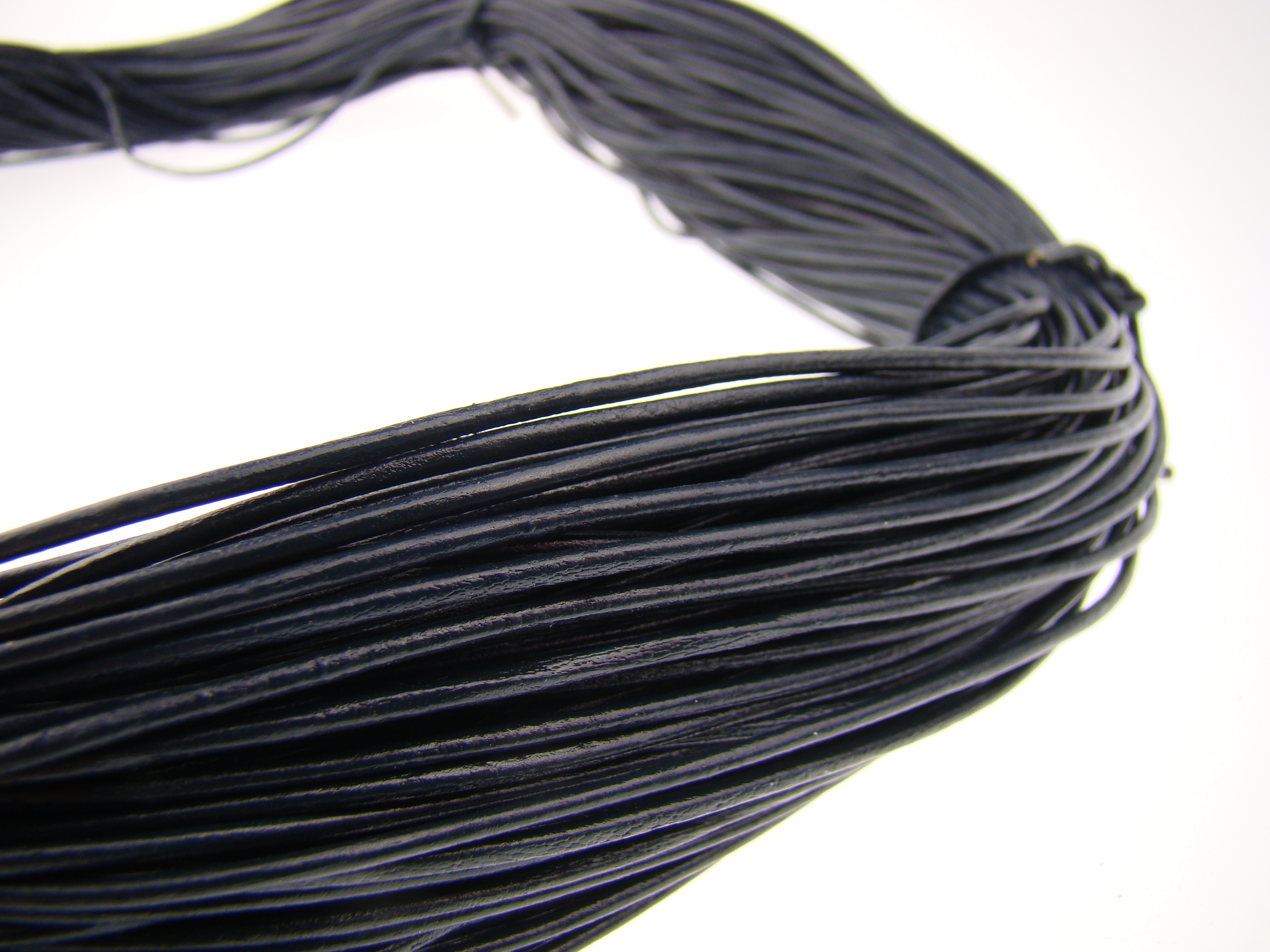 Lederschnur Rund 1,5 mm - Navy. Länge: 50 m